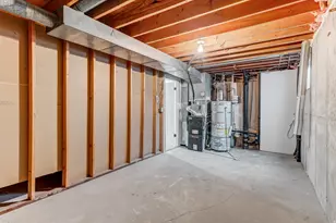 2571 W Surrey Rd, Taylorsville, UT 84129 - Photo 14