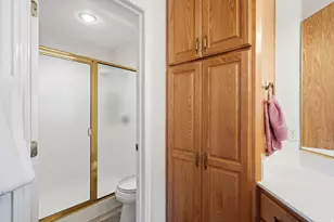 2360 S Hampton Rd, Saint George, UT 84770 - Photo 36