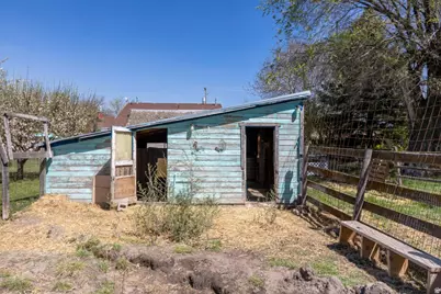 2017 N 2000 W, Farr West, UT 84404 - Photo 22
