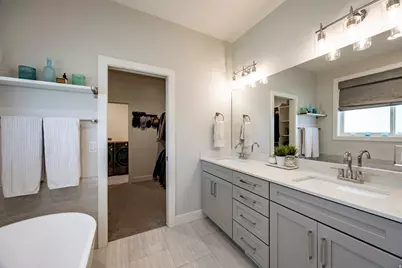 1562 E Lone Peak Dr, Holladay, UT 84117 - Photo 28