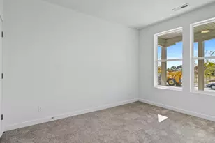 1471 N 1875 W, Layton, UT 84041 - Photo 4