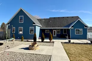 1163 N 3000 W, Vernal, UT 84078 - Photo 2