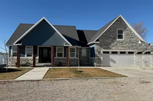 1163 N 3000 W, Vernal, UT 84078 - Photo 1