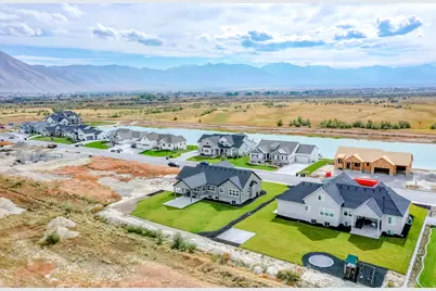 30 Pier Pl, Stansbury Park, UT 84074 - Photo 44