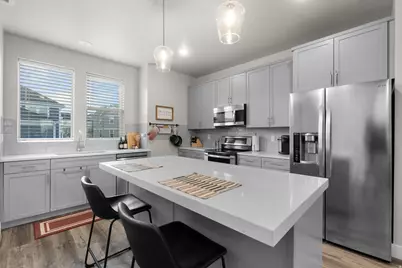 11362 S Willow Walk Dr, South Jordan, UT 84009 - Photo 4