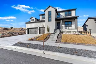 7146 W Blue Bison Ln, Herriman, UT 84096 - Photo 2