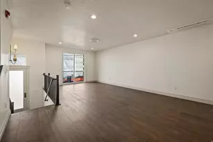 443 W 400 N, Salt Lake City, UT 84103 - Photo 12