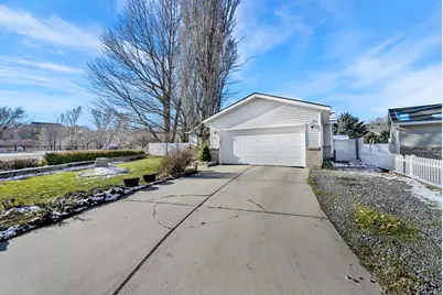 1687 S Kylee Ln, Ogden, UT 84404 - Photo 4