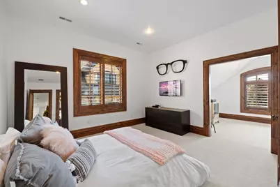 18 Snow Forest Ln, Sandy, UT 84092 - Photo 52