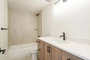 11202 S 1000 E, Sandy, UT 84094 - Photo 18