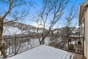 1370 E Meadow Valley Dr, Draper, UT 84020 - Photo 22