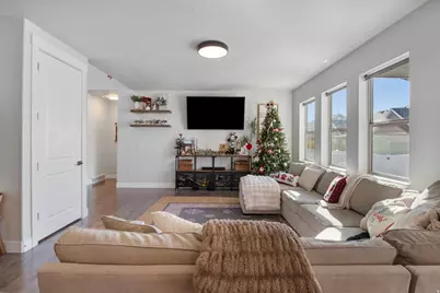 592 S 2150 W, Lehi, UT 84043 - Photo 4