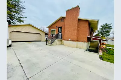 1086 W Wenco Dr S, Salt Lake City, UT 84104 - Photo 12