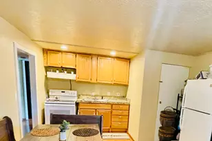 1086 W Wenco Dr S, Salt Lake City, UT 84104 - Photo 8