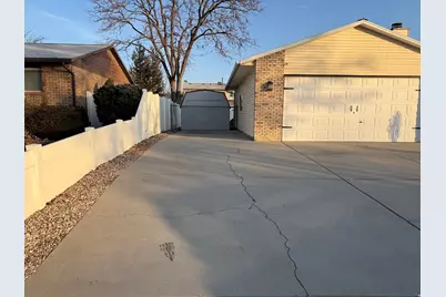 2548 W Swasey Dr, Taylorsville, UT 84129 - Photo 2