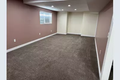 2548 W Swasey Dr, Taylorsville, UT 84129 - Photo 30