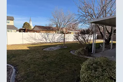 2548 W Swasey Dr, Taylorsville, UT 84129 - Photo 8