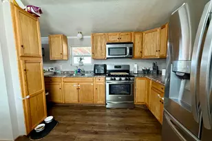 150 E 750 N, Vernal, UT 84078 - Photo 4