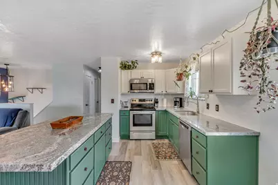 3847 S Majestic Way W, Magna, UT 84044 - Photo 8