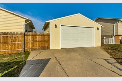 3847 S Majestic Way W, Magna, UT 84044 - Photo 4