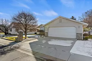 1783 W 5000 S, Roy, UT 84067 - Photo 2