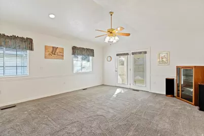 1783 W 5000 S, Roy, UT 84067 - Photo 8