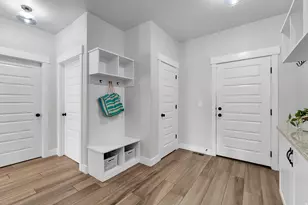 3727 S Larkspur Cir, Saratoga Springs, UT 84045 - Photo 12