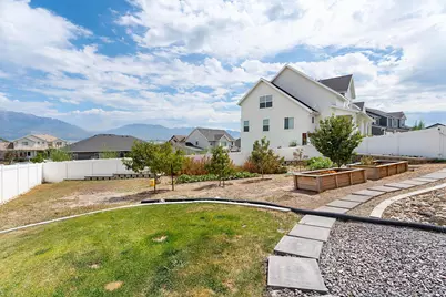 3727 S Larkspur Cir, Saratoga Springs, UT 84045 - Photo 40