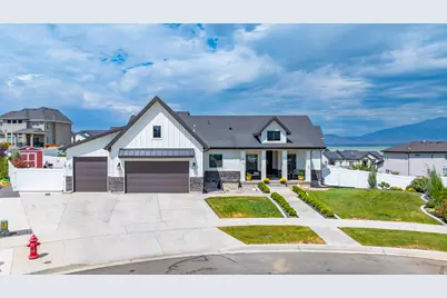3727 S Larkspur Cir, Saratoga Springs, UT 84045 - Photo 2