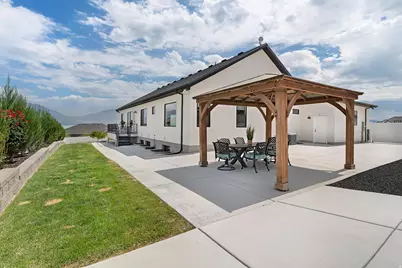 3727 S Larkspur Cir, Saratoga Springs, UT 84045 - Photo 36