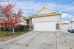 302 E Interlochen Ln N, Stansbury Park, UT 84074 - Photo 32