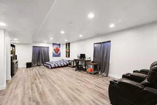 302 E Interlochen Ln N, Stansbury Park, UT 84074 - Photo 28