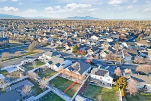 302 E Interlochen Ln N, Stansbury Park, UT 84074 - Photo 38