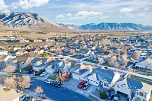 302 E Interlochen Ln N, Stansbury Park, UT 84074 - Photo 40