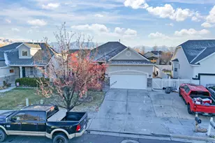 302 E Interlochen Ln N, Stansbury Park, UT 84074 - Photo 34