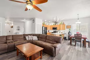 302 E Interlochen Ln N, Stansbury Park, UT 84074 - Photo 6