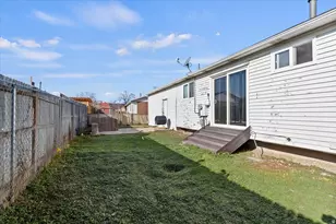 5025 W Moon Flower Cir S, Kearns, UT 84118 - Photo 28