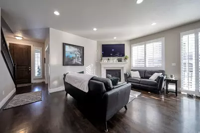 10804 S Hiddenwood Dr, Sandy, UT 84092 - Photo 10