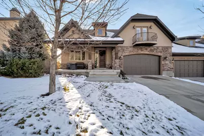 10804 S Hiddenwood Dr, Sandy, UT 84092 - Photo 2