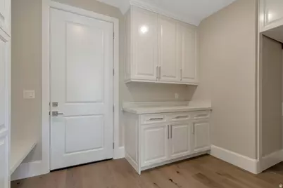 15734 S Rolling Bluff Dr, Draper, UT 84020 - Photo 12