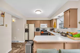 1425 E 5850 S, South Ogden, UT 84405 - Photo 6