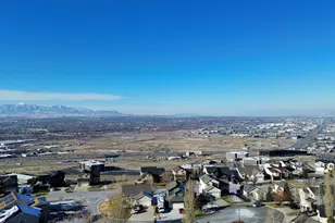 102 E Manilla Dr, Draper, UT 84020 - Photo 34