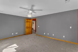 102 E Manilla Dr, Draper, UT 84020 - Photo 22