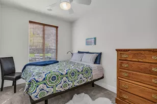 102 E Manilla Dr, Draper, UT 84020 - Photo 16