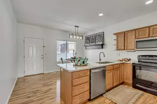 5213 W Dove Creek Ln, West Jordan, UT 84081 - Photo 6