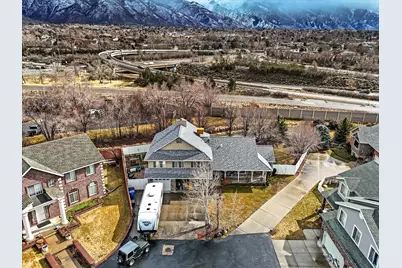 6439 S 1940 E, Murray, UT 84121 - Photo 2