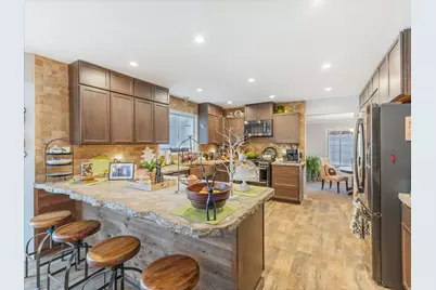 6439 S 1940 E, Murray, UT 84121 - Photo 6