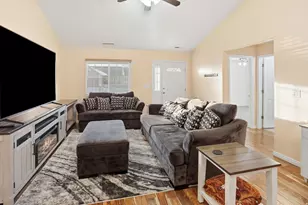 3582 N 3050 W, Farr West, UT 84404 - Photo 6