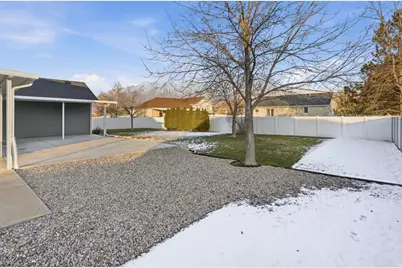 3582 N 3050 W, Farr West, UT 84404 - Photo 46
