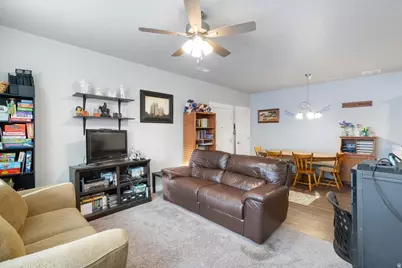 899 N Van Dyne Dr W #C102, Saratoga Springs, UT 84045 - Photo 4